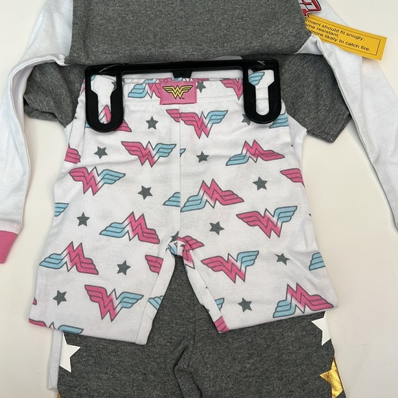 Justice League Little Big Girls 4 piece Sleepwear Pajama Set 2T - Picture 4 of 7